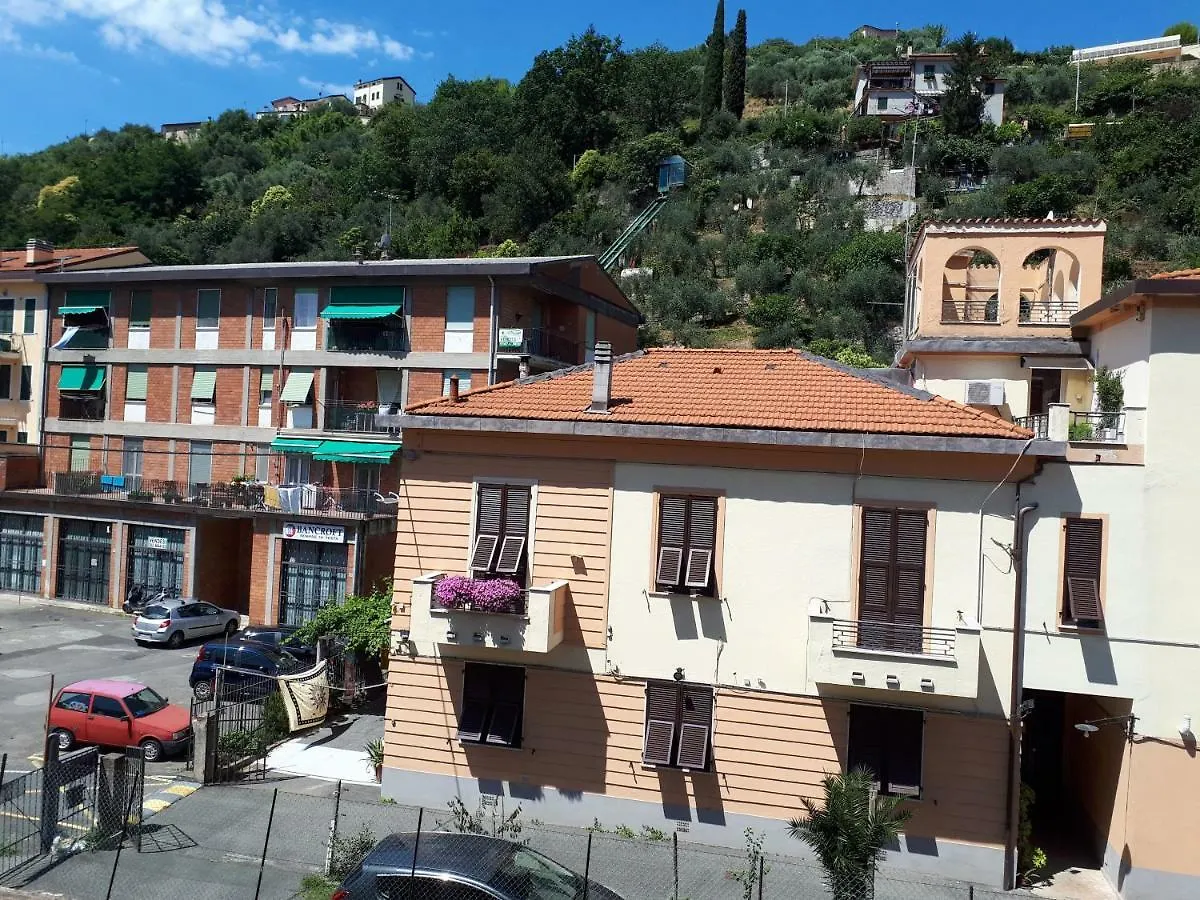 Ca Rossi City House Apartment La Spezia