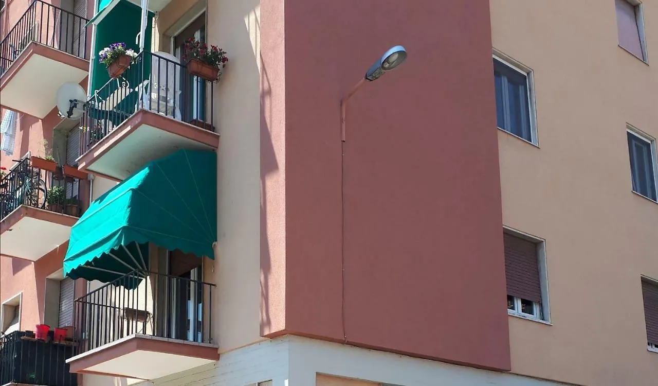 Ca Rossi City House Apartment La Spezia