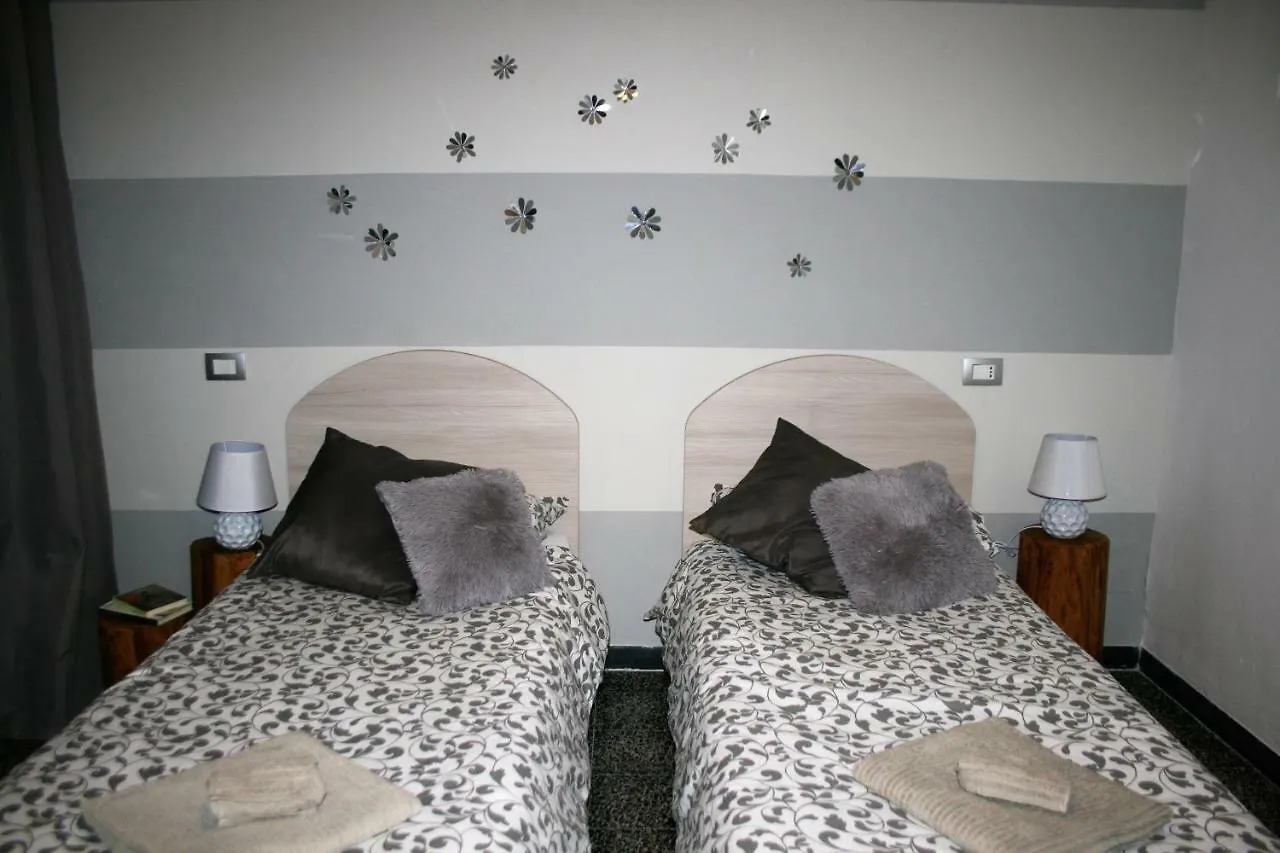 Ca Rossi City House Apartment La Spezia