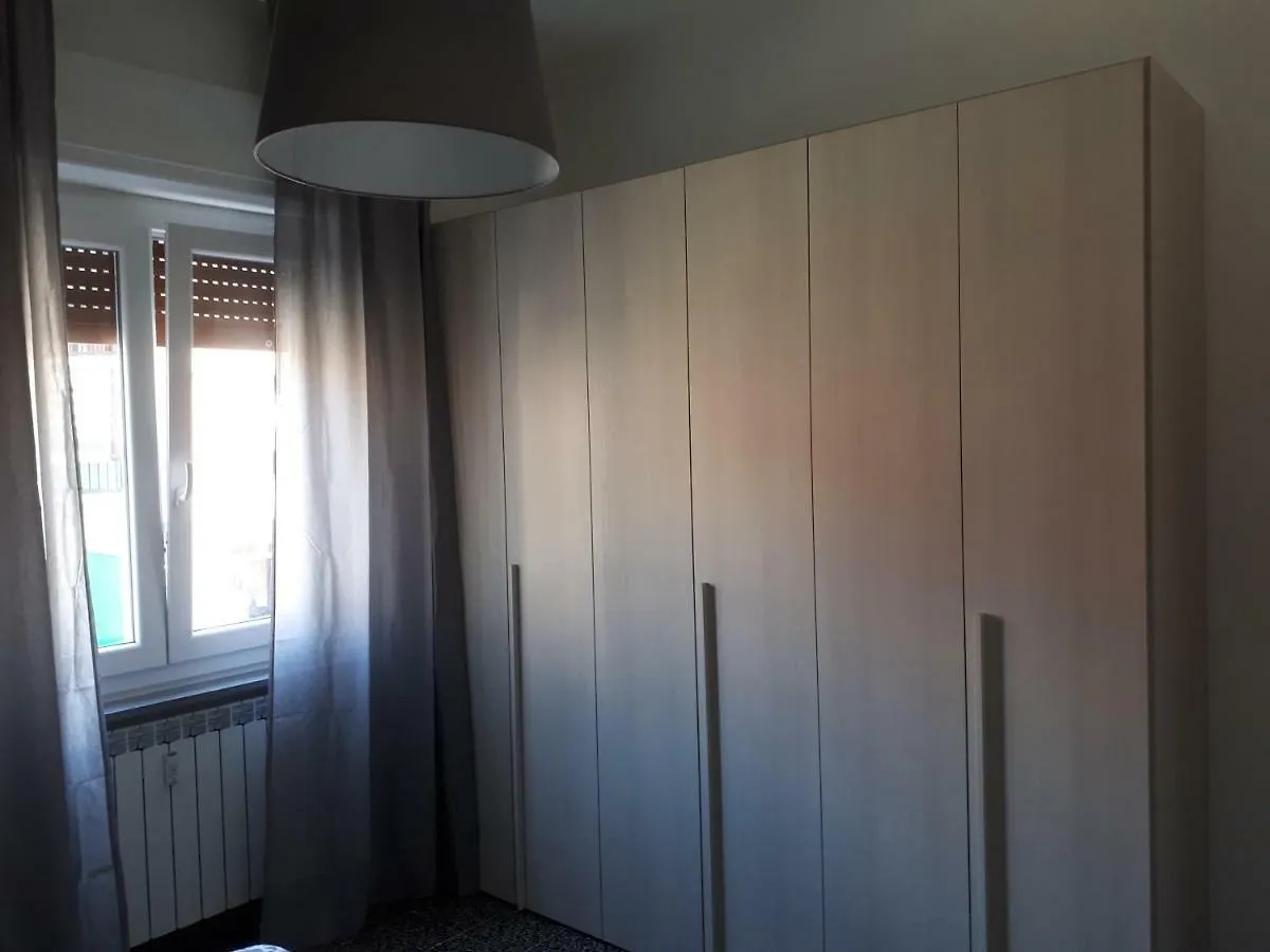 Ca Rossi City House Apartment La Spezia